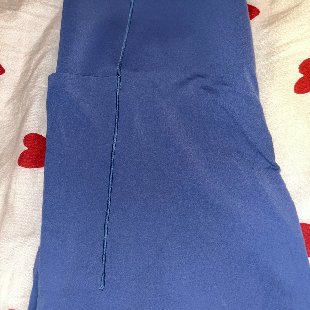 Aerie Blue High-Waisted 7” Bike Shorts with Pockets